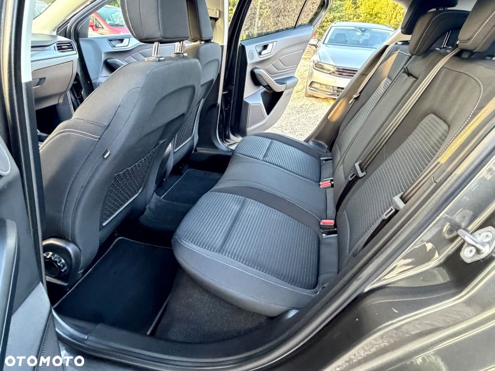 Ford Focus 1.5 EcoBlue STart-Stopp-System TITANIUM X - 16