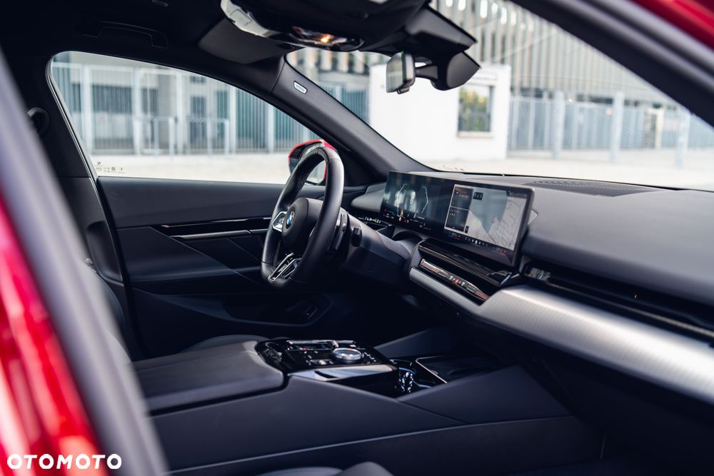 BMW Seria 5 - 34