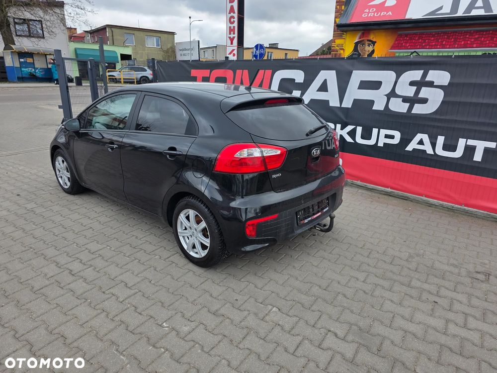 Kia Rio 1.2 ISG Uefa Euro 2016 - 3