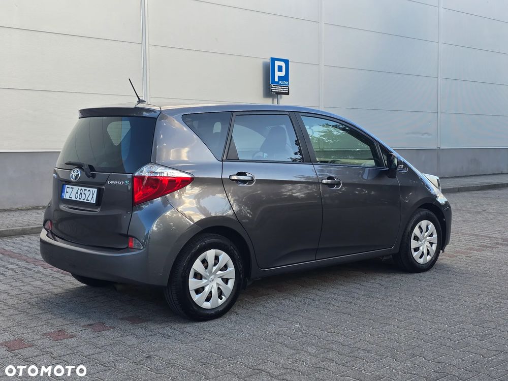 Toyota Verso S 1.33 VVT-i Life - 3
