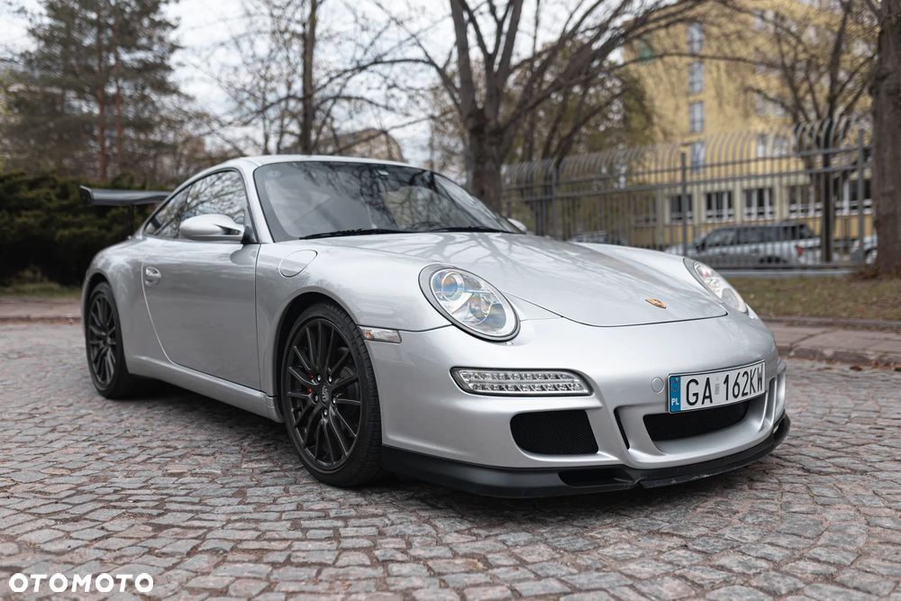 Porsche 911 Carrera Tiptronic S - 2