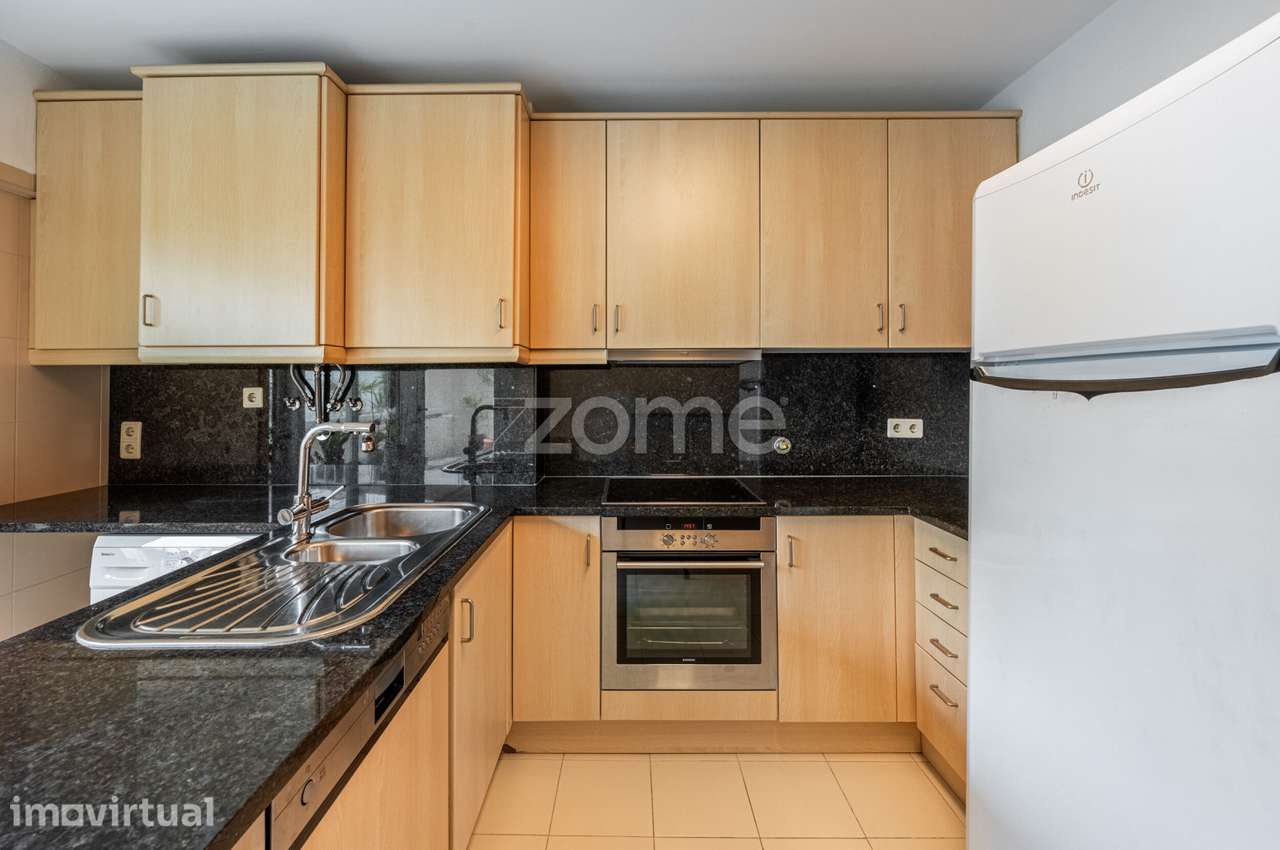 APARTAMENTO T3 NA SENHORA DA HORA, PORTO - Grande imagem: 2/25