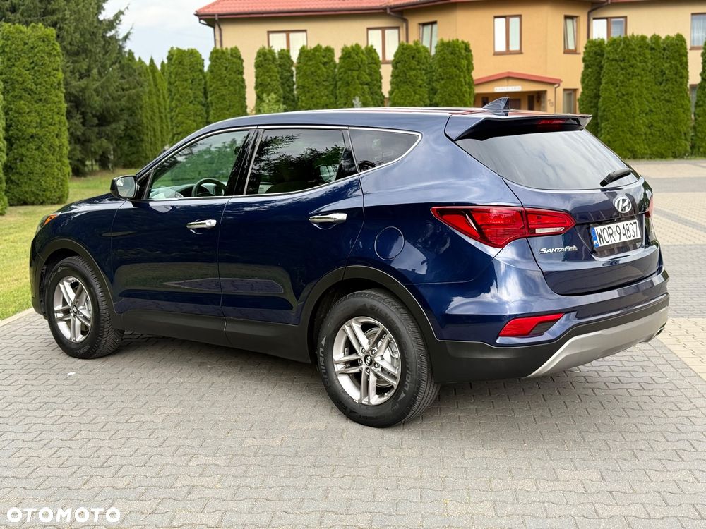 Hyundai Santa Fe 2.4 Sport Utility - 17