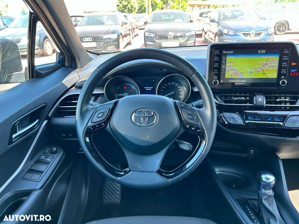 Toyota C-HR 1.8 HSD 122 CP 4x2 CVT Core - 11