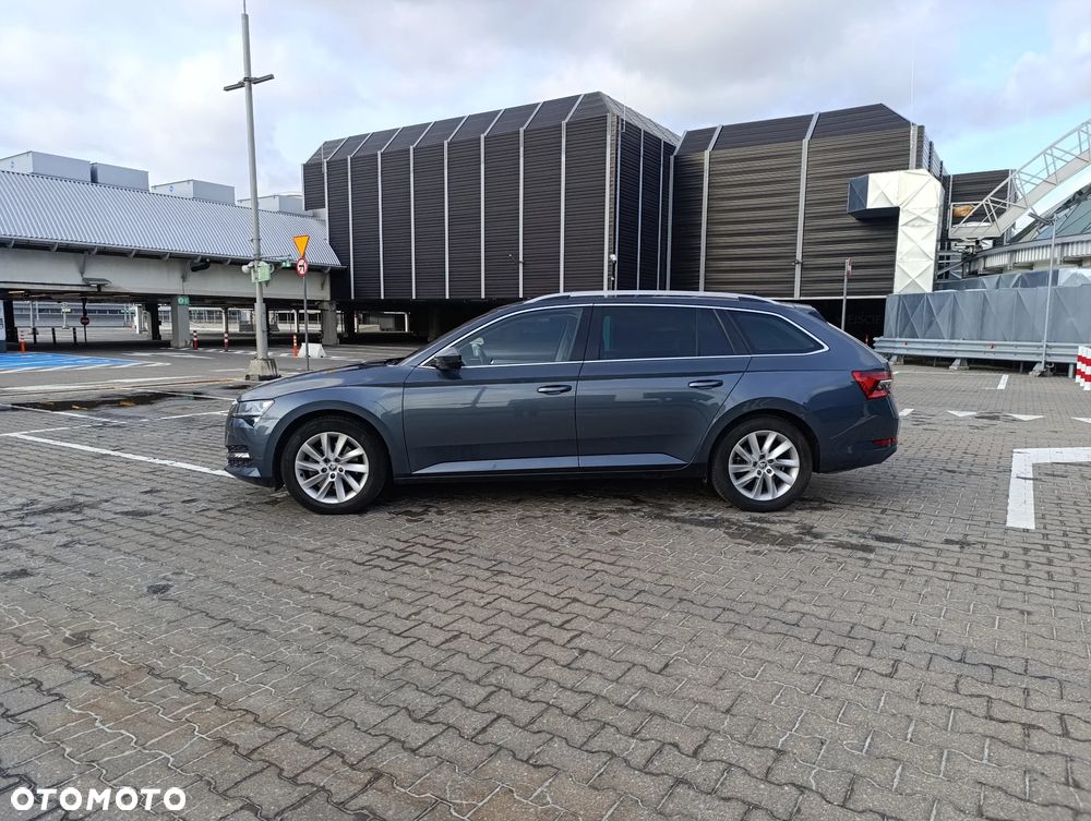 Skoda Superb 1.5 TSI Ambition DSG - 4