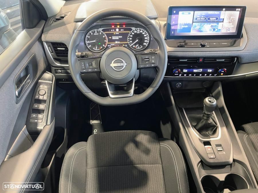 Nissan Qashqai 1.3 DIG-T Engage - 12