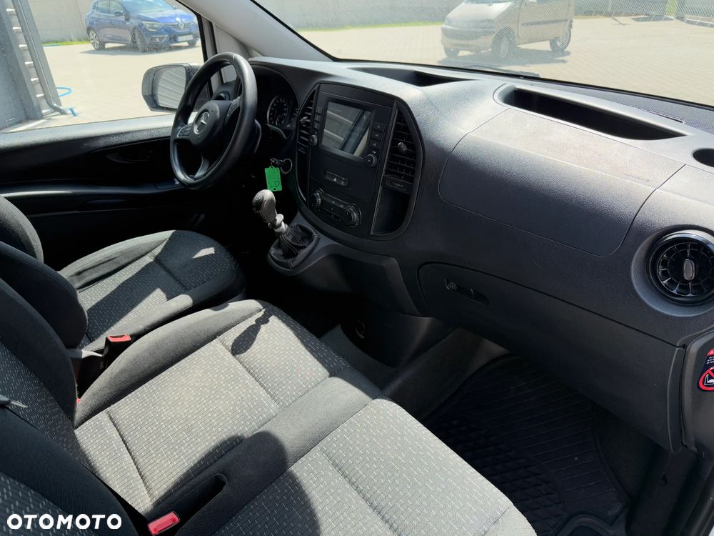 Mercedes-Benz VITO - 8