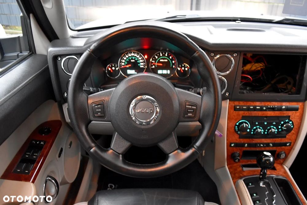 Jeep Commander 3.0 CRD DPF Automatik Overland - 23