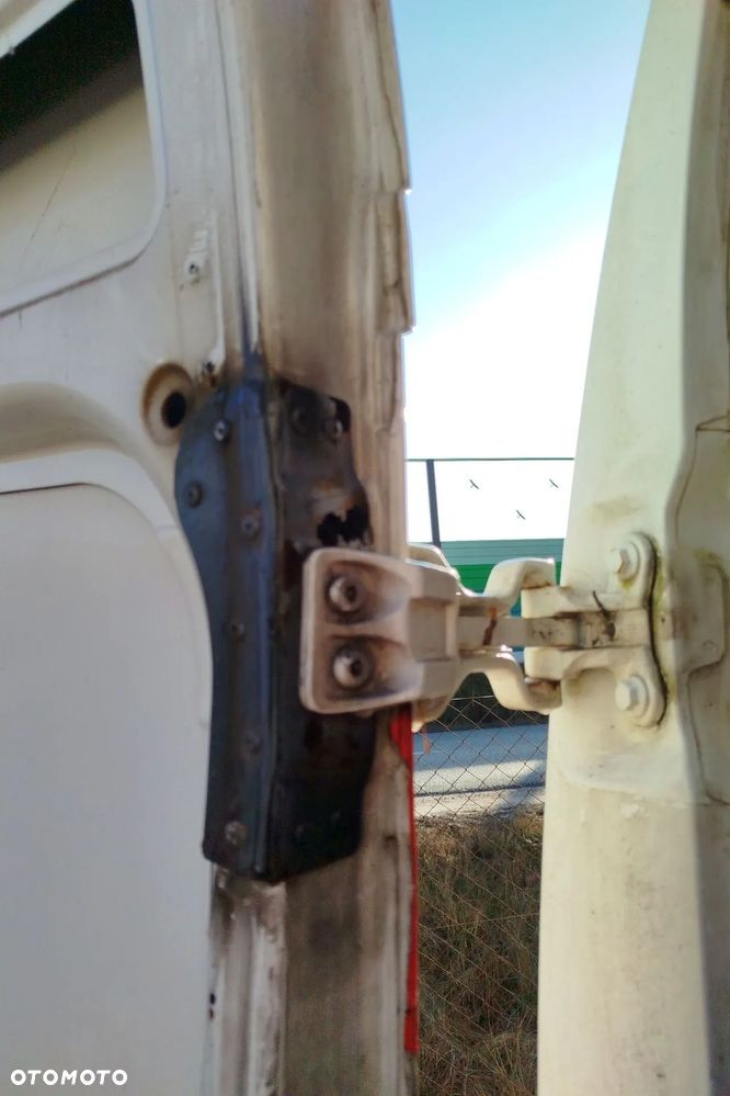 Ducato III i lift Boxer Jumper II 06-22r movano -25 H2  drzwi tył tylne BIAŁE lewe i prawe komplet z foto skrzydełka całe dość ładne - 11