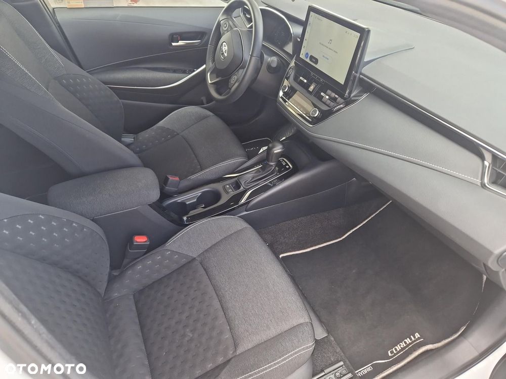 Toyota Corolla 1.8 Hybrid Comfort - 10