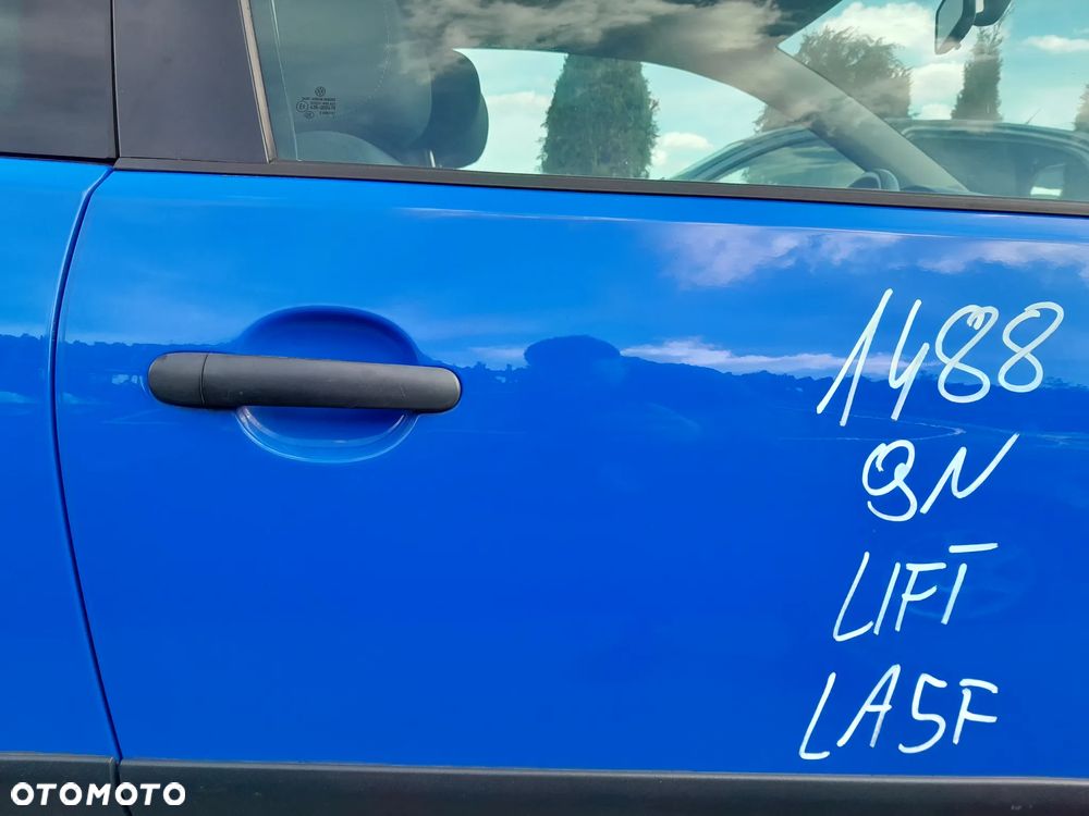 VW POLO 9N LIFT 3 DRZWI DRZWI PRAWE PRZEDNIE PRAWY PRZÓD KOLOR: LA5F - 2