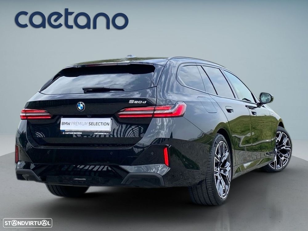 BMW 520 d Pack Desportivo M Pro - 2