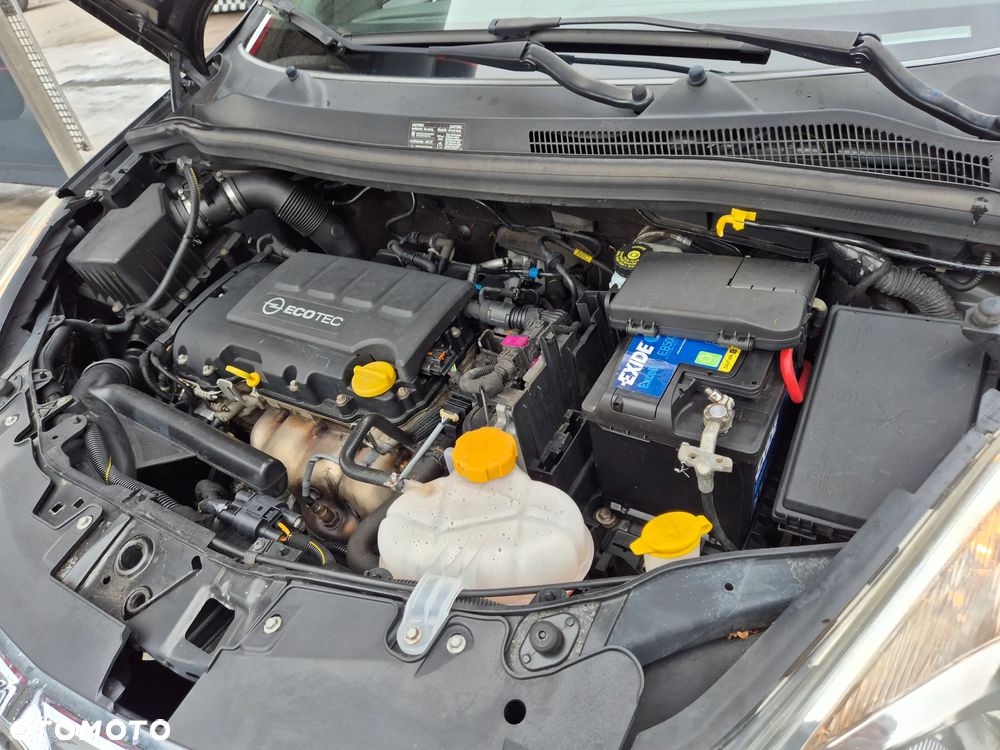 Opel Corsa 1.4 16V Satellite - 41