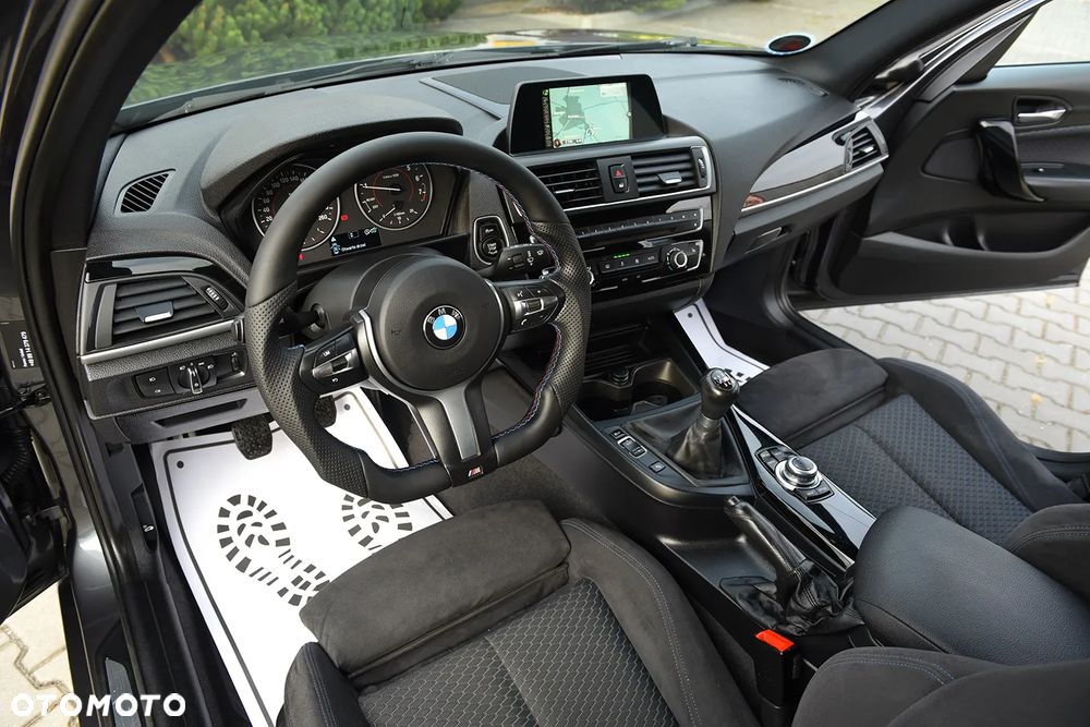 BMW Seria 1 118i Edition M Sport Shadow - 23
