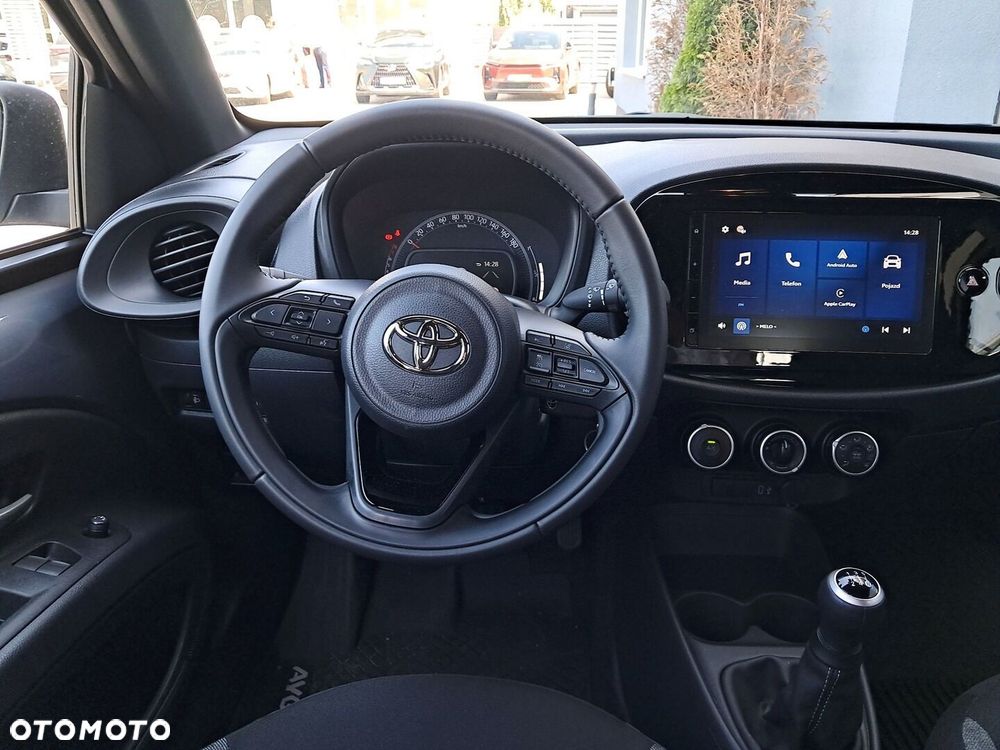 Toyota Aygo X - 16