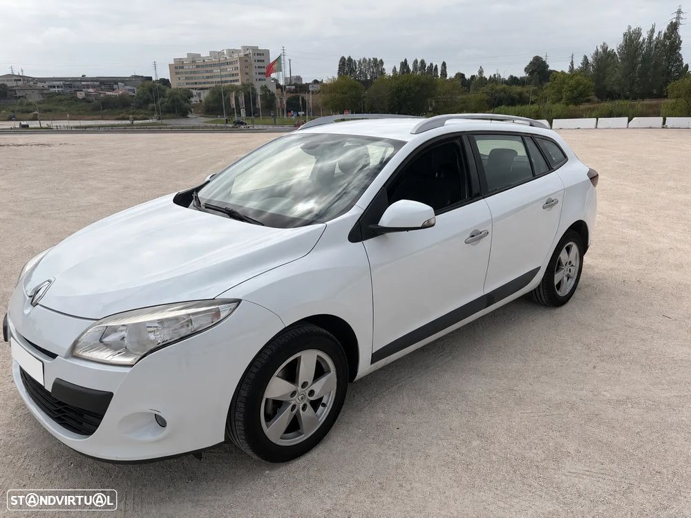 Renault Mégane Sport Tourer 1.5 dCi Dynamique - 1