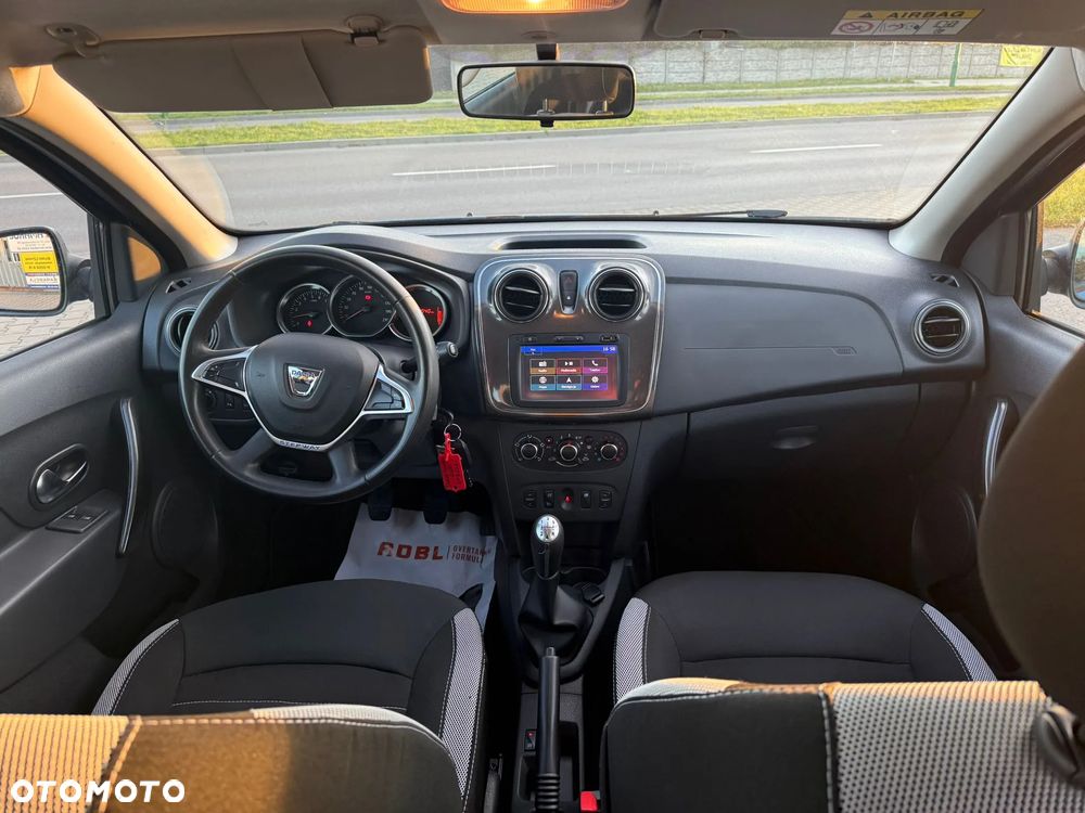 Dacia Sandero TCe 90 LIVE - 8