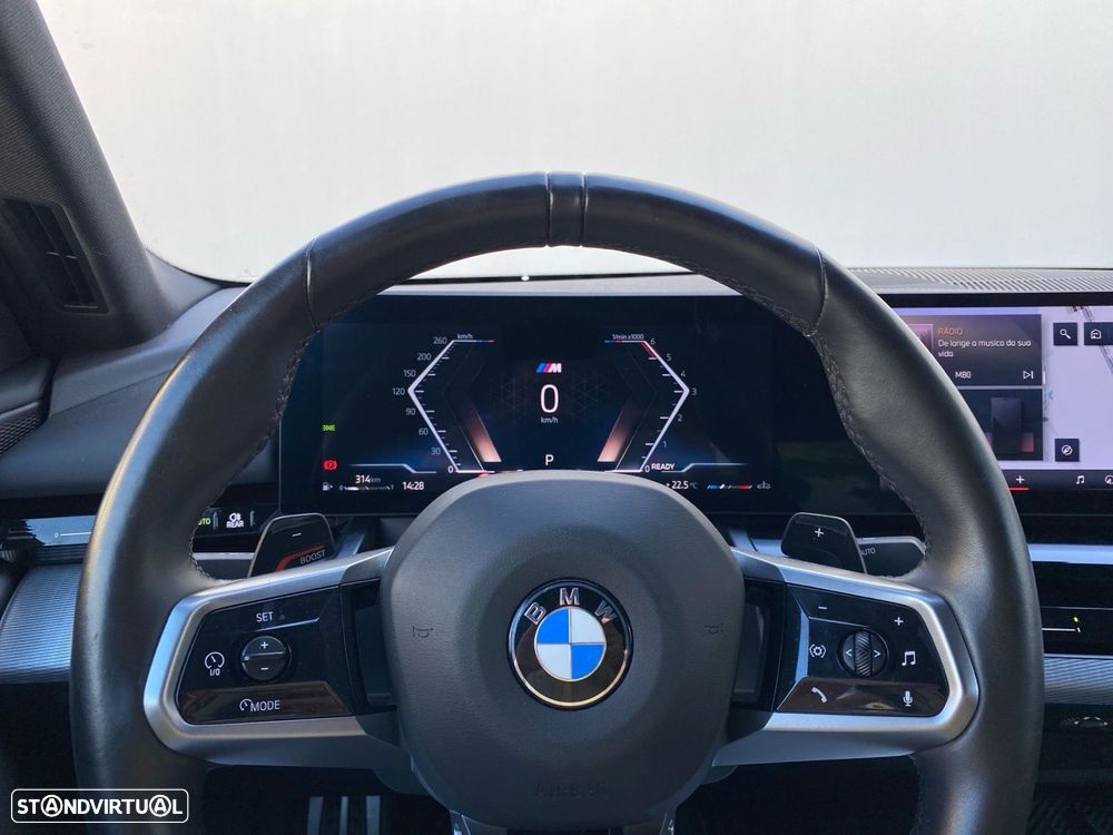 BMW 520 d Pack Desportivo M - 6