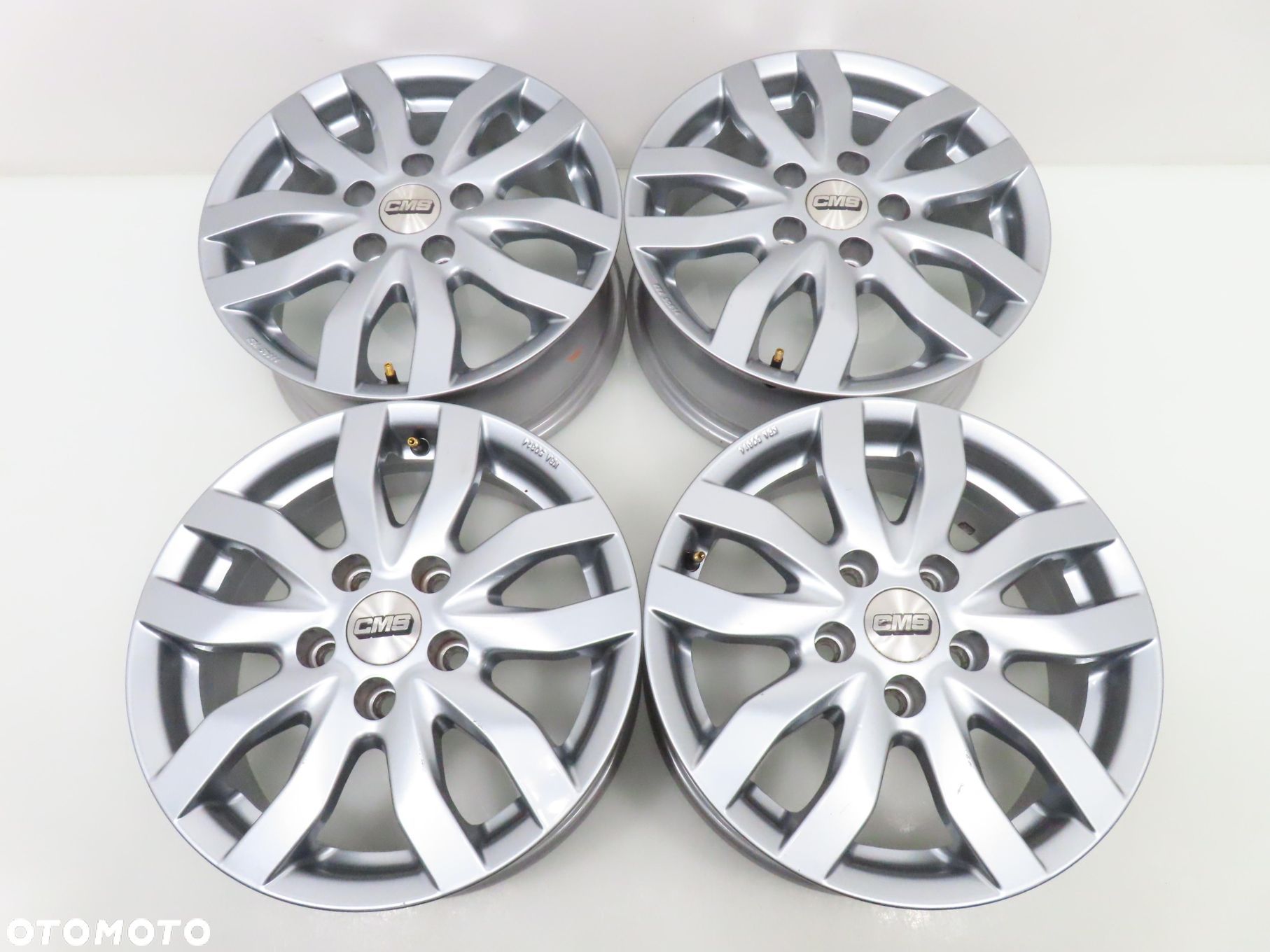 Alufelgi 15'' VW Audi Seat Skoda 5x112 ET43 6J - 1