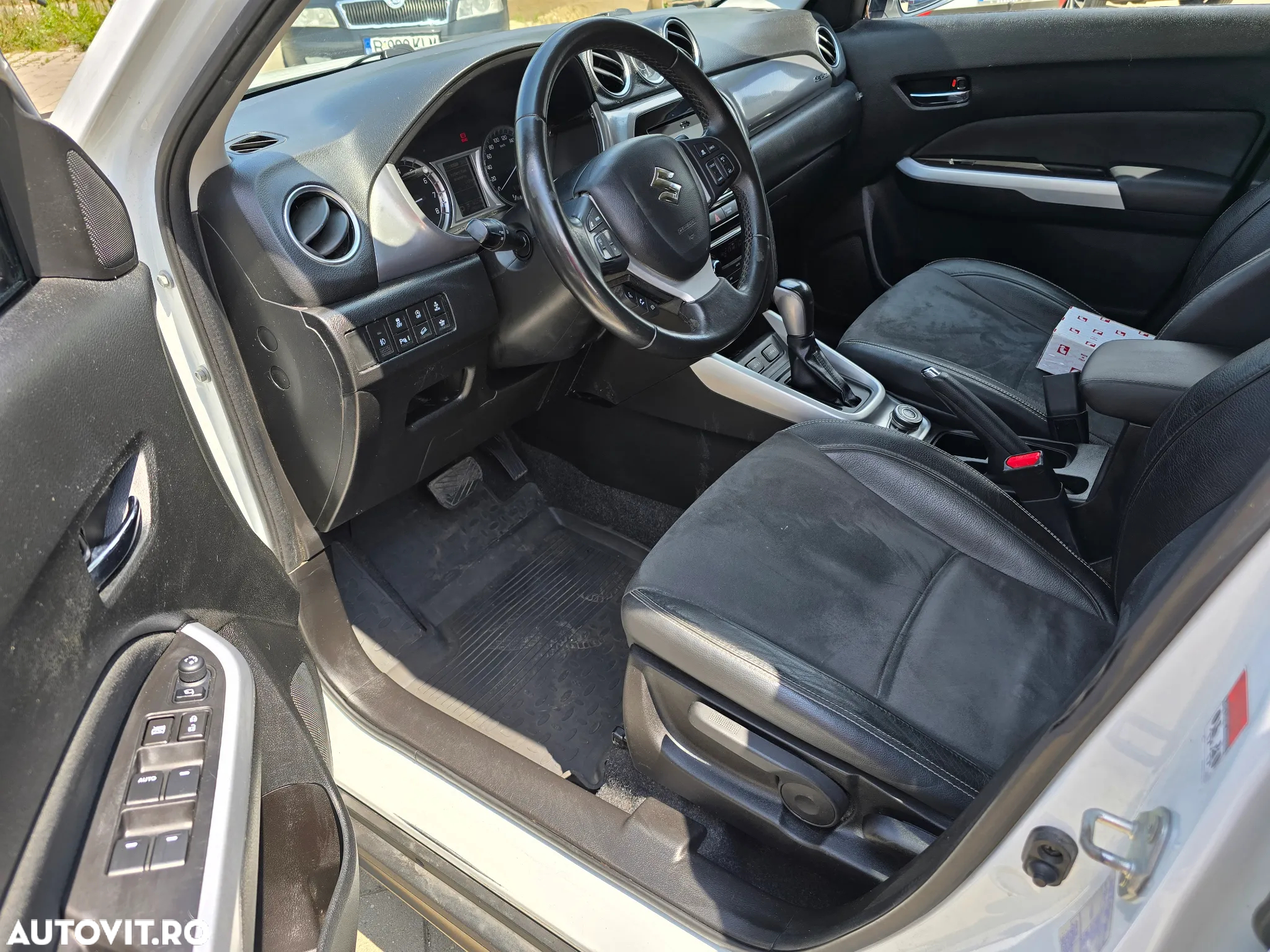 Suzuki Vitara 1.6 4X4 Spirit Aut. - 23