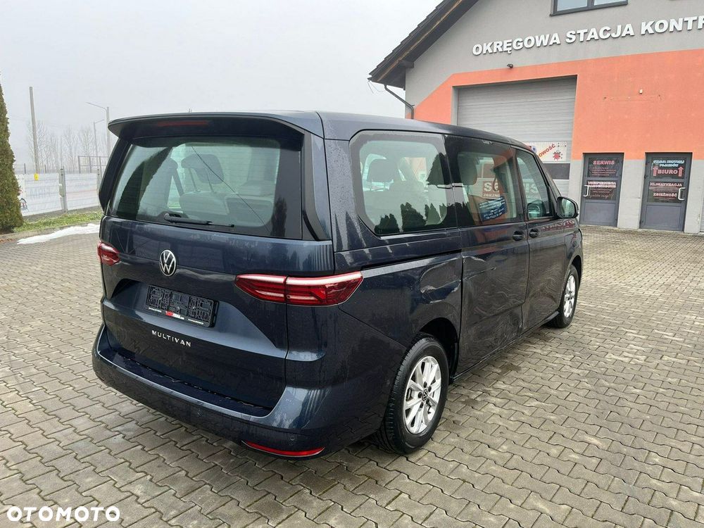 Volkswagen Multivan - 4