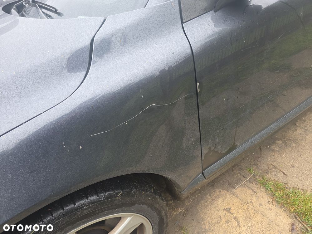 Volvo V70 2010 photo 4