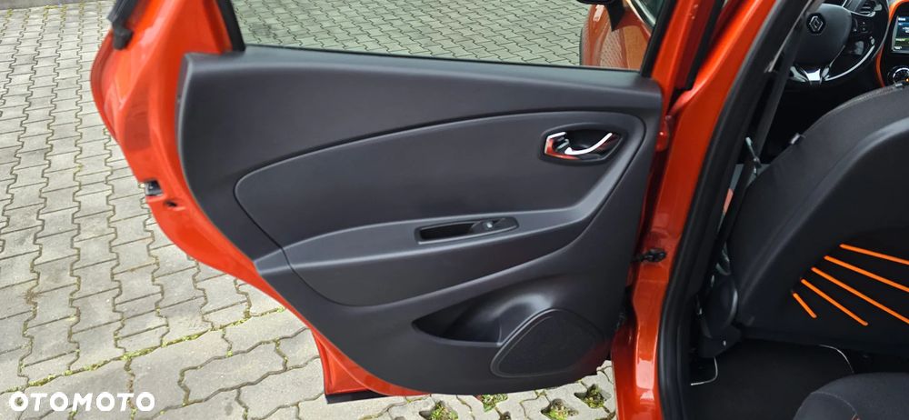 Renault Captur (ENERGY) TCe 90 LIMITED - 24