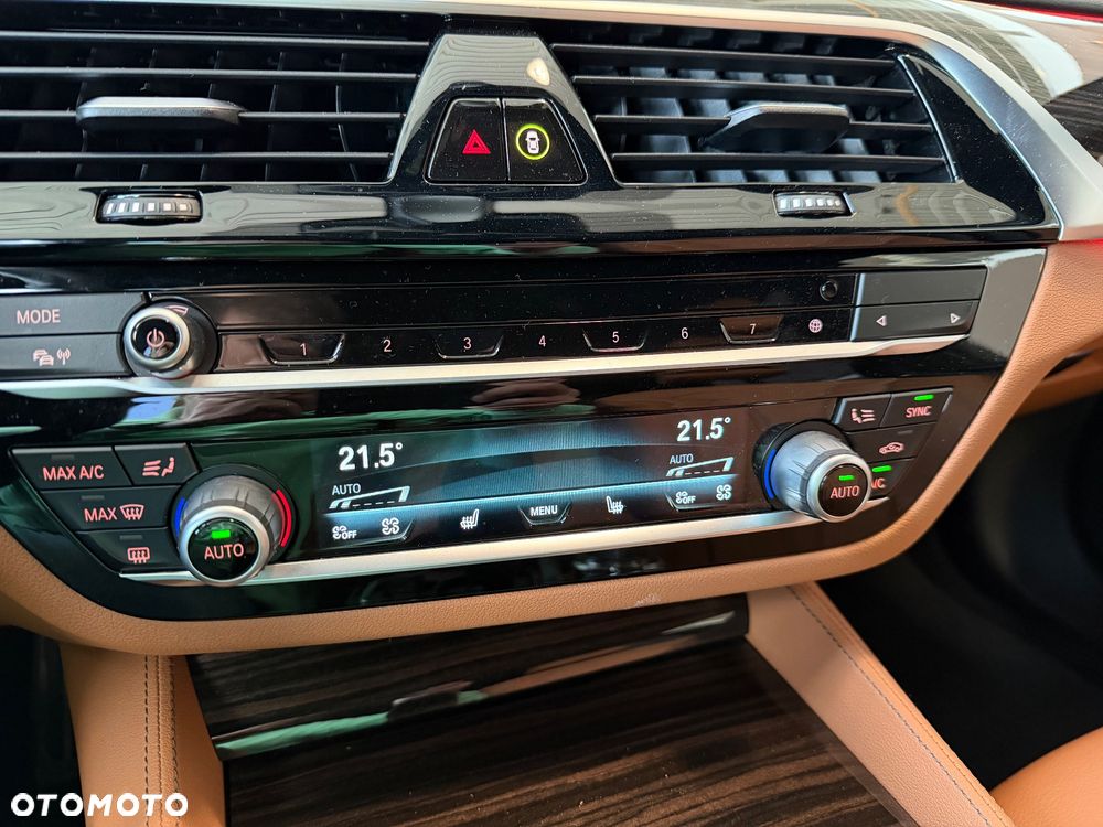 BMW Seria 5 520d MHEV Luxury Line sport - 29