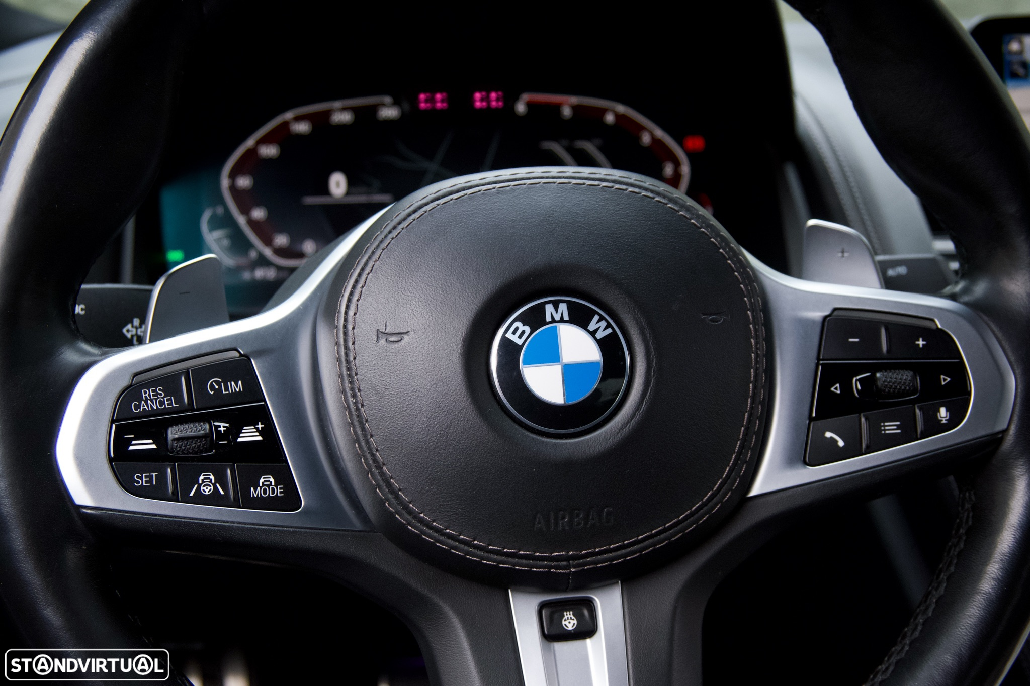 BMW 840 d xDrive Pack M - 30