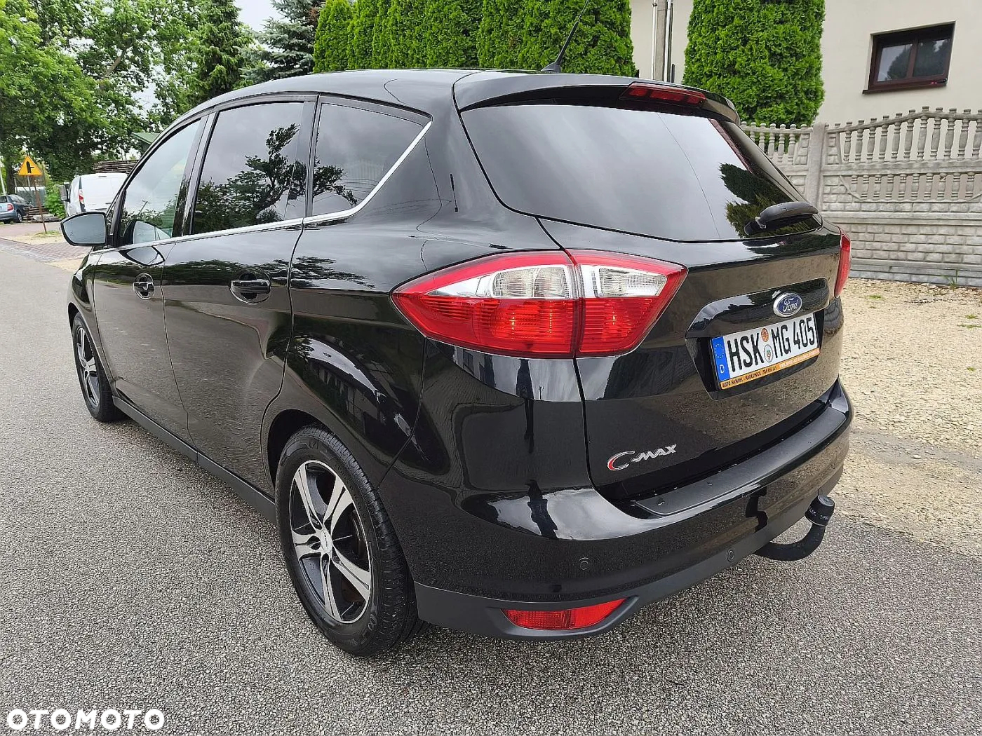 Ford C-MAX 1.6 Ti-VCT SYNC Edition - 17