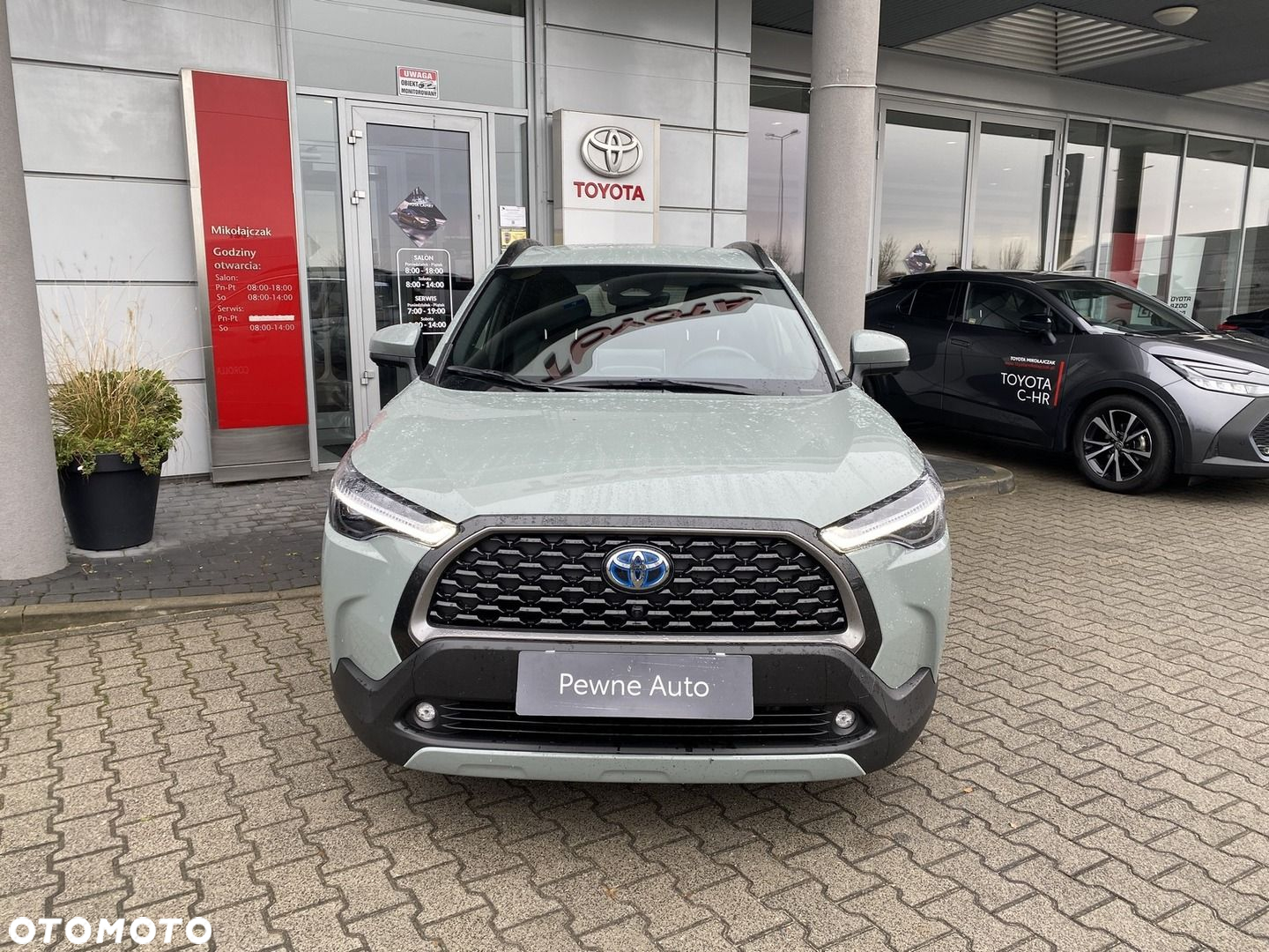 Toyota Corolla Cross - 11