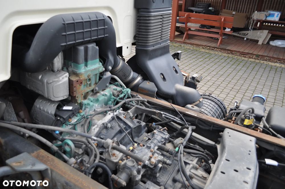 Volvo FL12 240km Rama 6,7m. Rozstaw 4,7m - 14