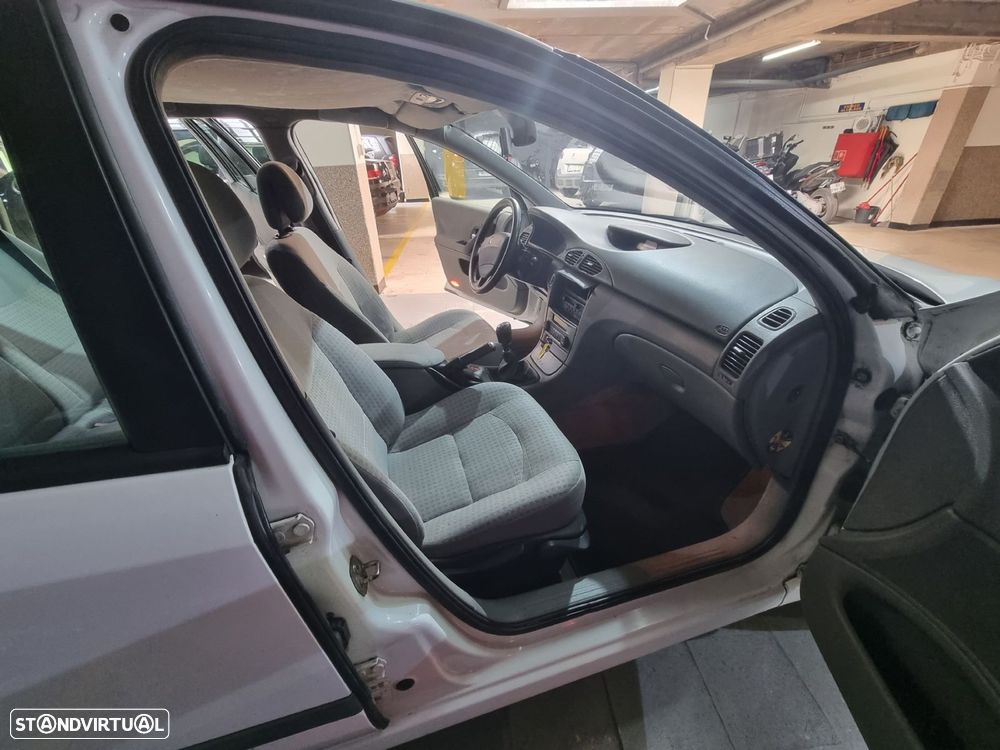 Renault Laguna - 10