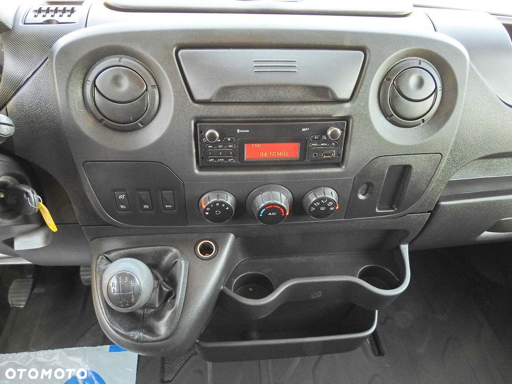 Renault MASTER PLANDEKA 10 PALET TEMPOMAT KLIMATYZACJA PNEUMATYKA  170KM - 35
