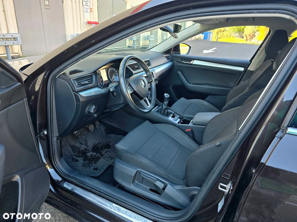 Skoda Superb 1.8 TSI Style - 18