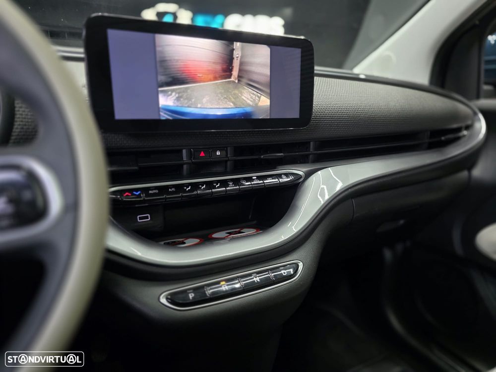 Fiat 500e La Prima - 8