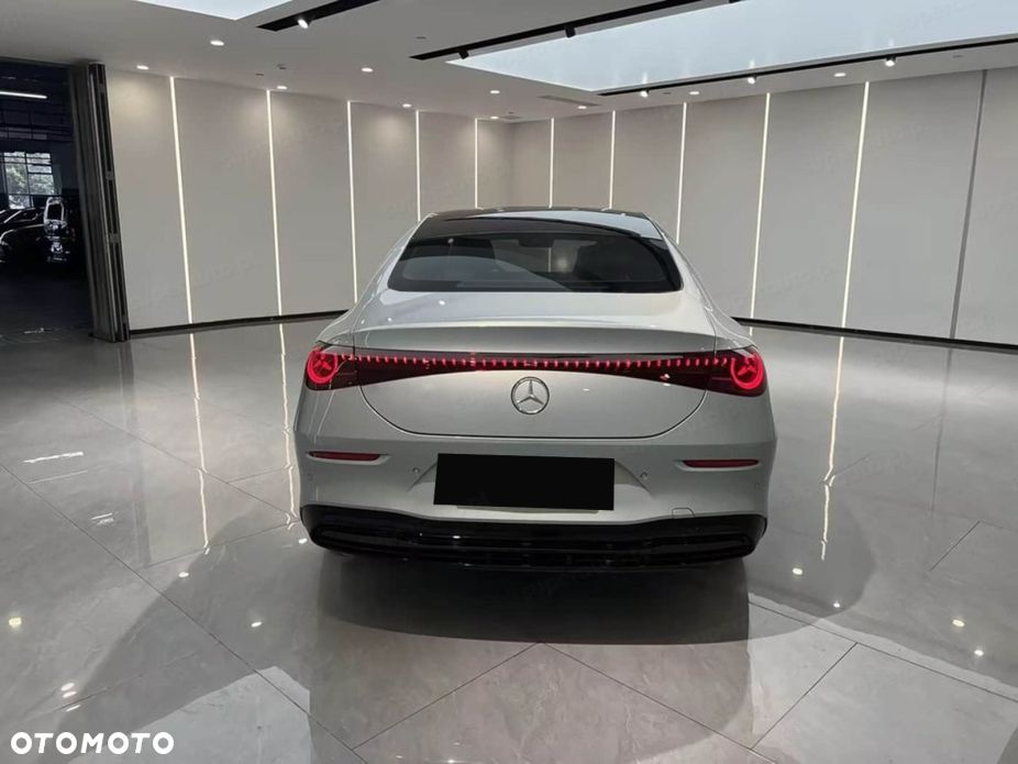 Mercedes-Benz CLA 200 mHEV 8G-DCT - 3