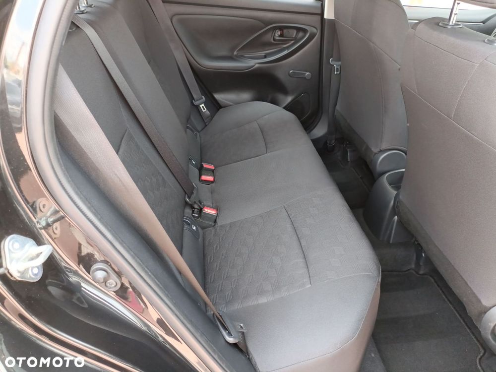 Toyota Yaris 1.5 Active - 14