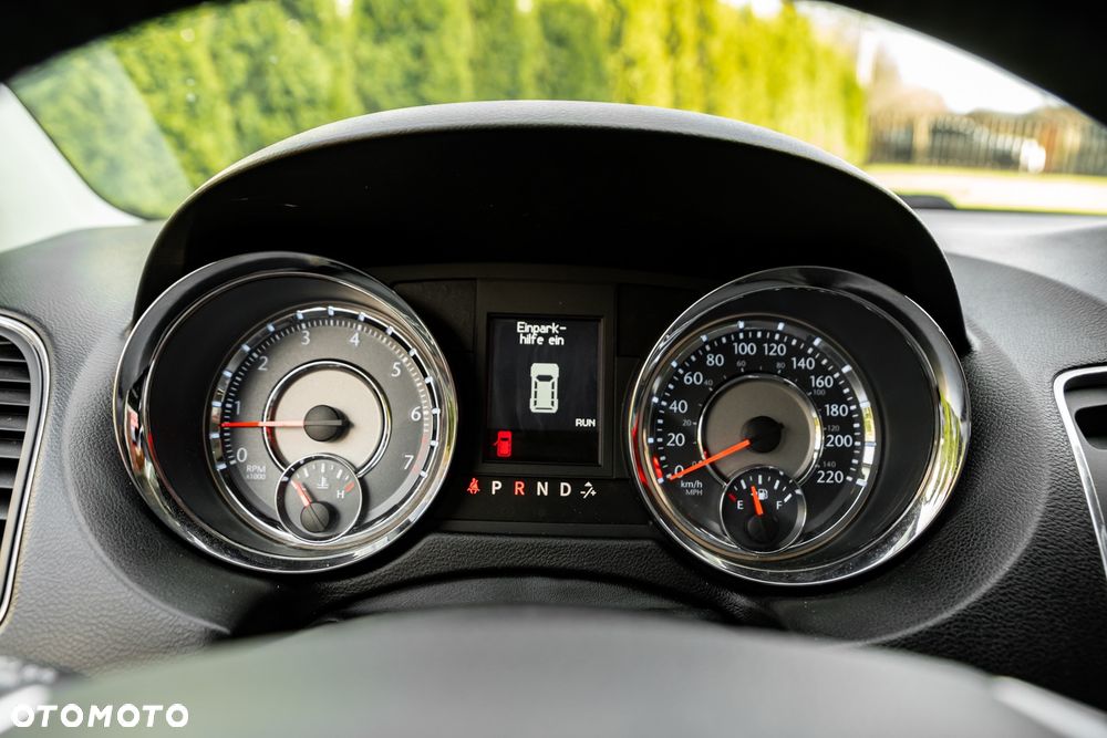 Lancia Voyager 3.6 Platinum - 38