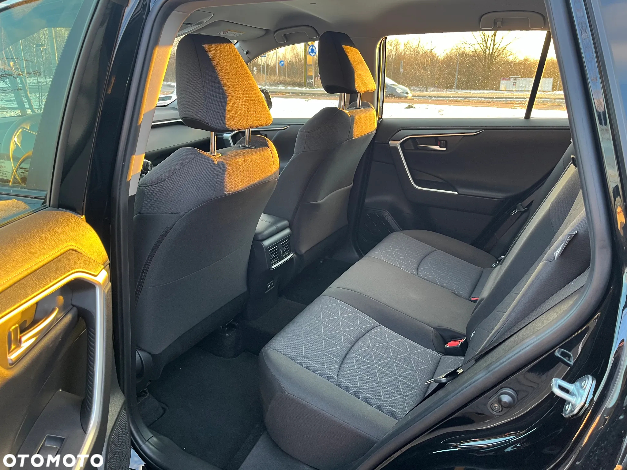 Toyota RAV4 2.0 Active 4x2 - 6