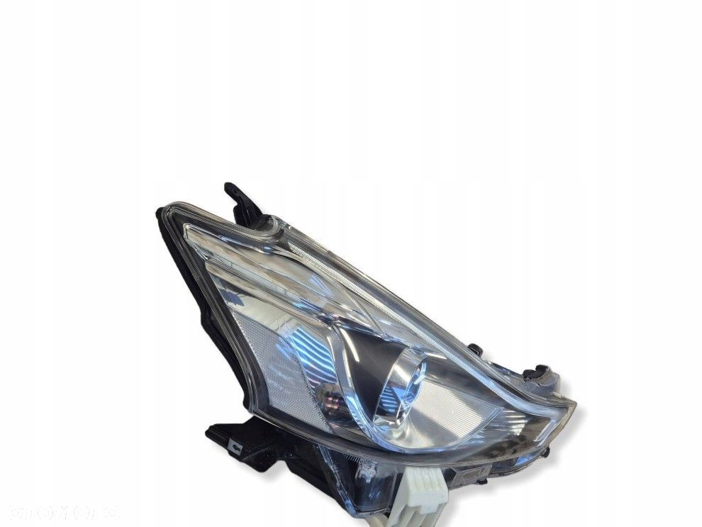 Reflektor Przód strona prawa Toyota Prius+ PLUS (ZVW40) FULL LED - 4