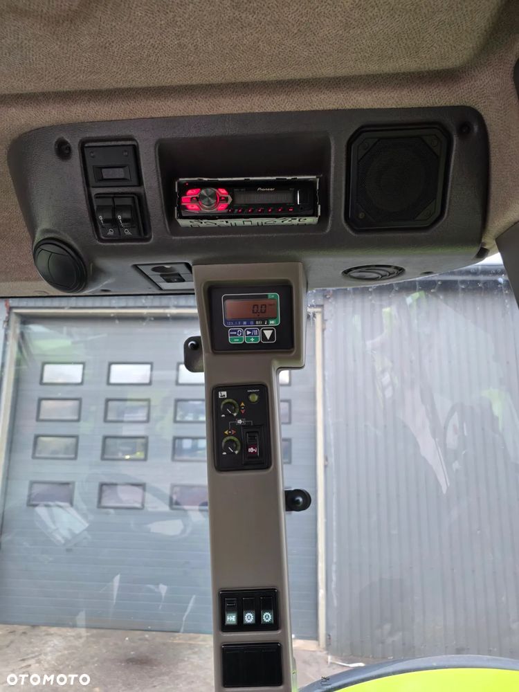 Claas Ares 826 RZ - 12