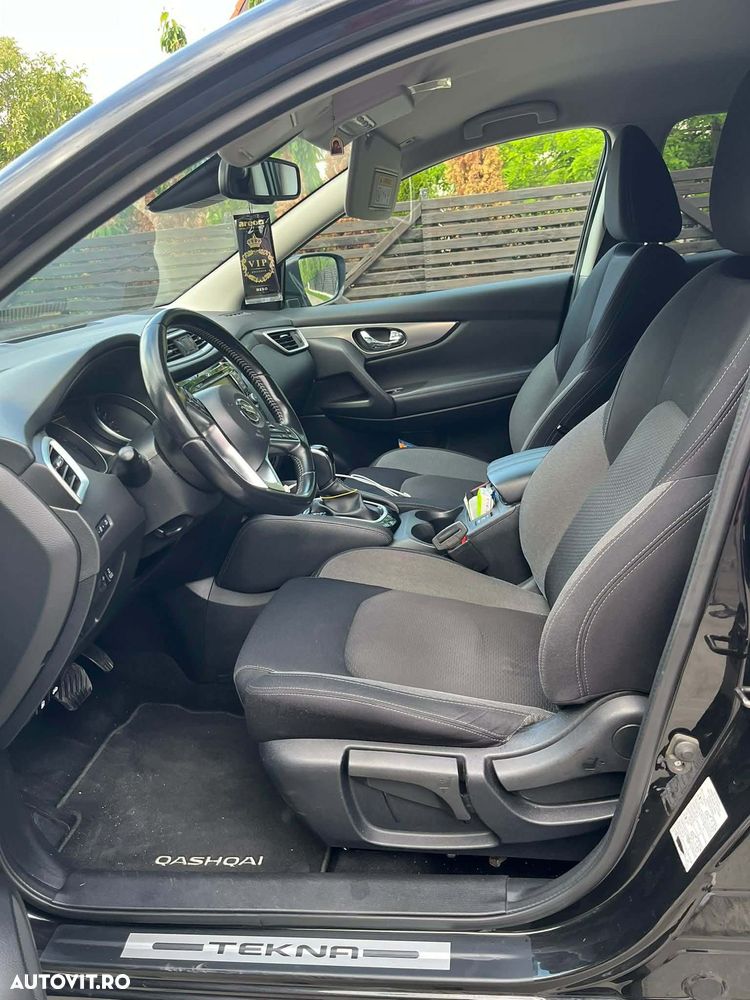 Nissan Qashqai 1.7 dCi Xtronic ALL-MODE 4x4i TEKNA - 11