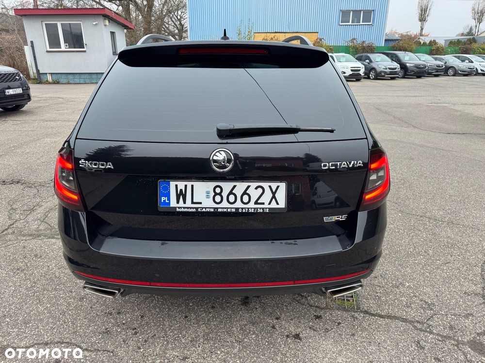 Skoda Octavia Combi 2.0 TSI DSG RS First Edition - 5