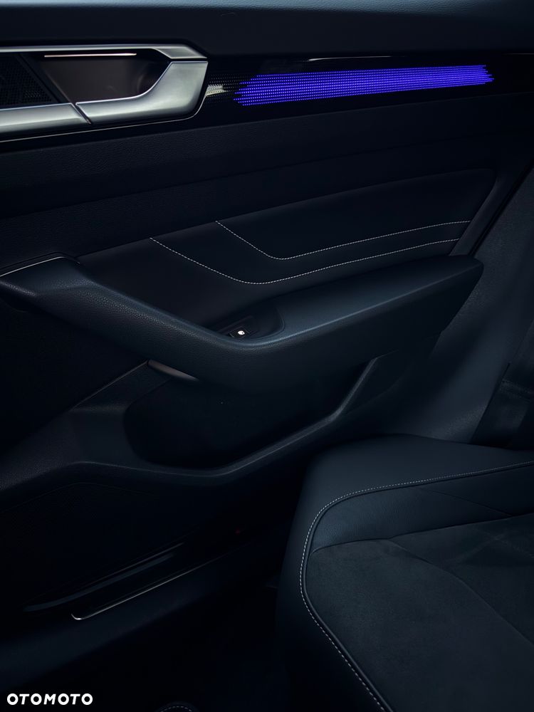 Volkswagen Arteon 2.0 TSI R-Line DSG - 34