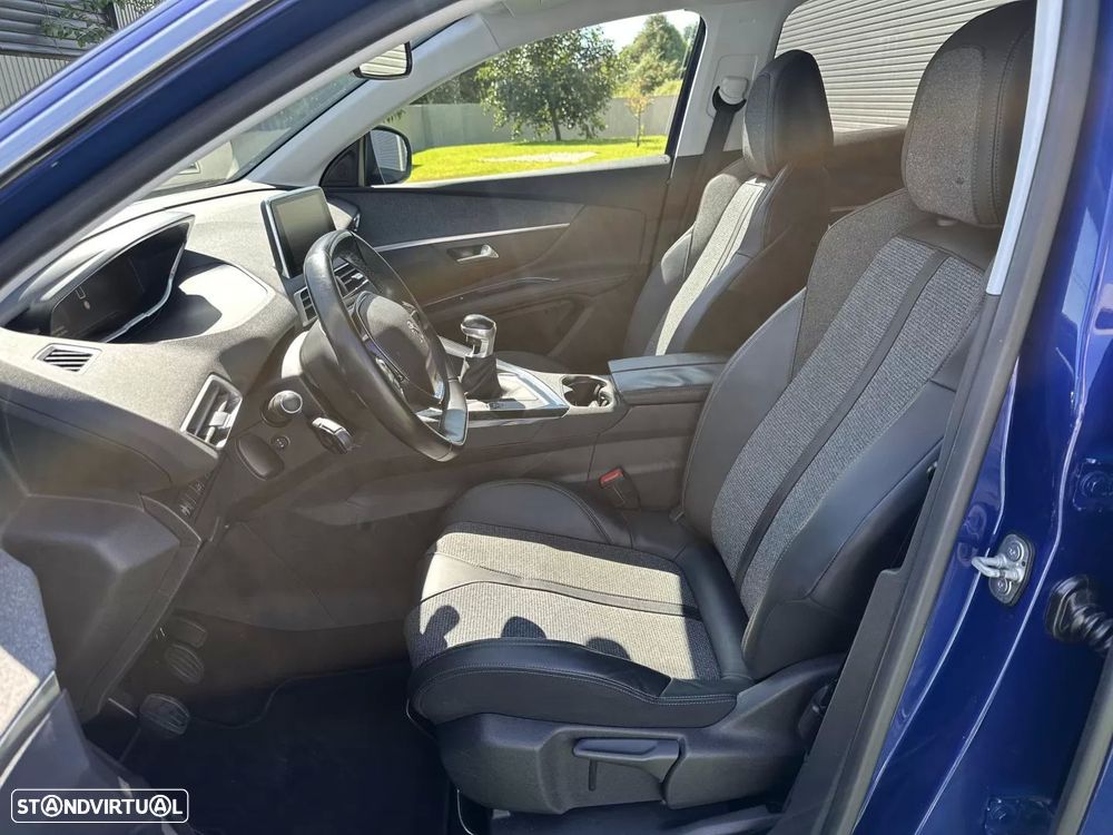 Peugeot 3008 1.2 PureTech Allure Pack - 34