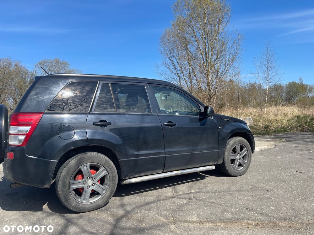 Suzuki Grand Vitara 2.0 De luxe - 9