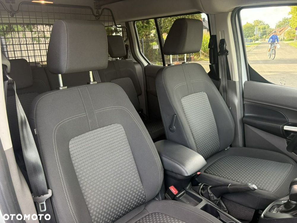 Ford Transit Connect - 20