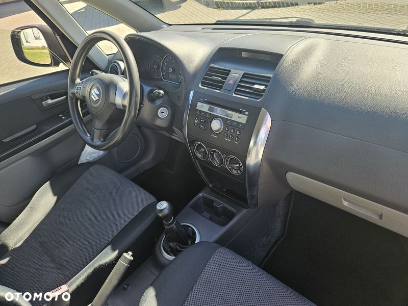 Suzuki SX4 1.6 VVT 4x4 Comfort - 14