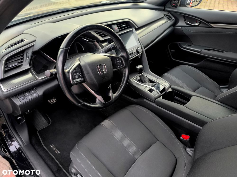 Honda Civic 1.6 i-DTEC Lifestyle Black Edition - 8